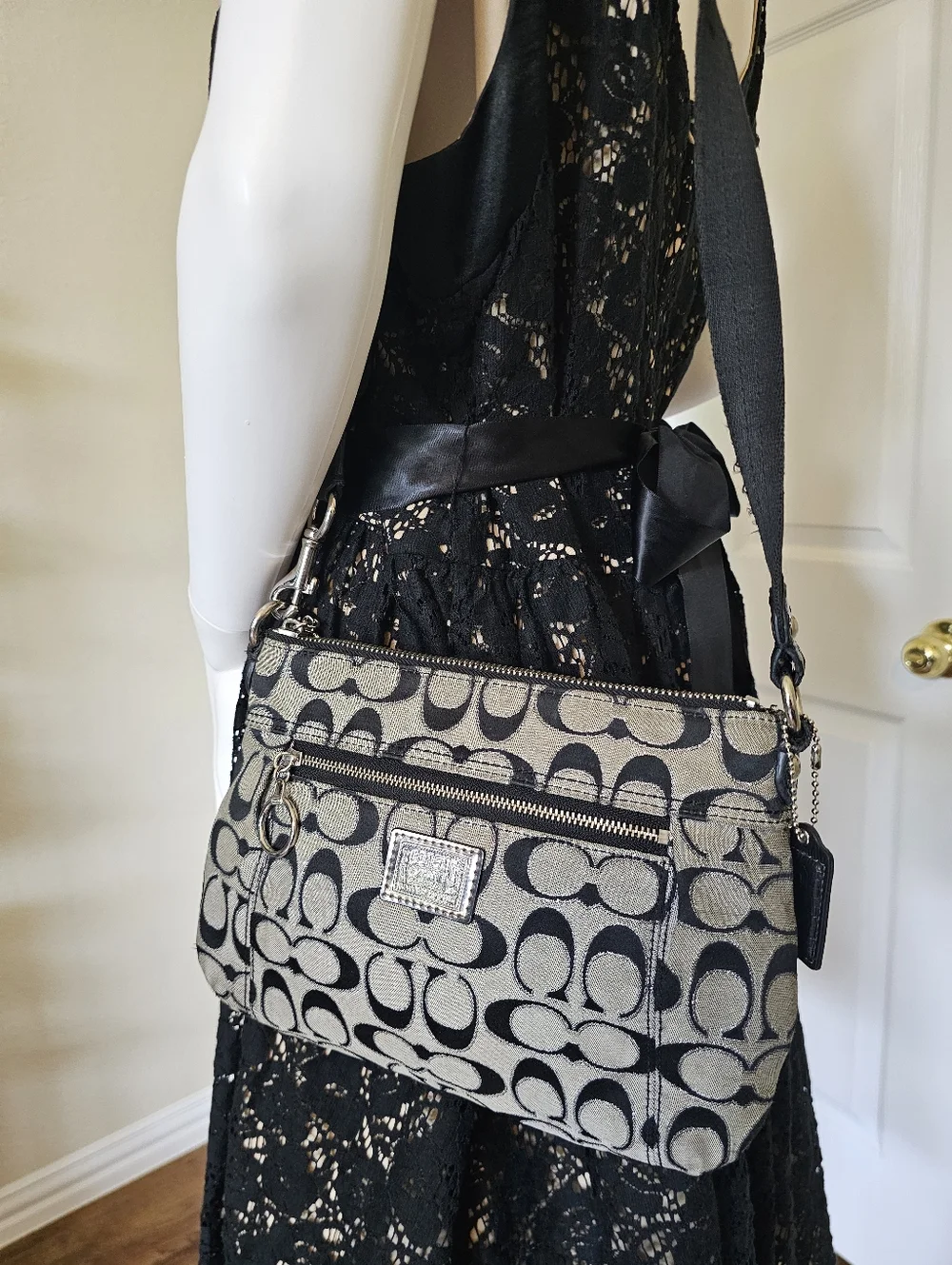 Coach Signature Poppy Crossbody Bag